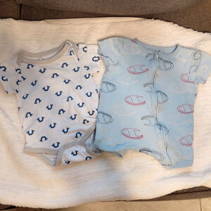 Baby True Religion Champion 3-6M Bodysuit & Romper Set White Blue